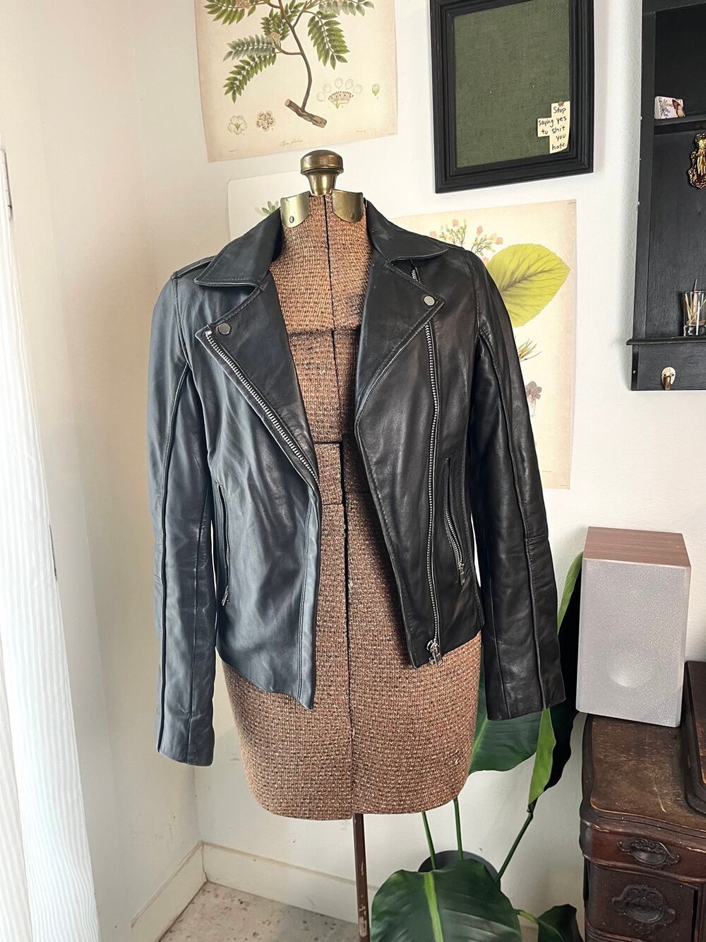 Zara Basic Women’s Leather Moto Jacket Size M Black Biker Zipper Grunge Goth